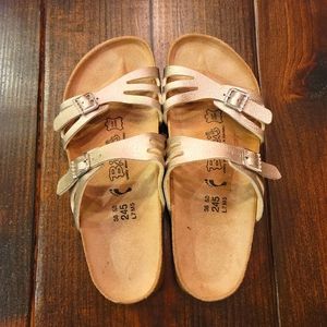 NWOT Metallic Taupe Birkenstocks